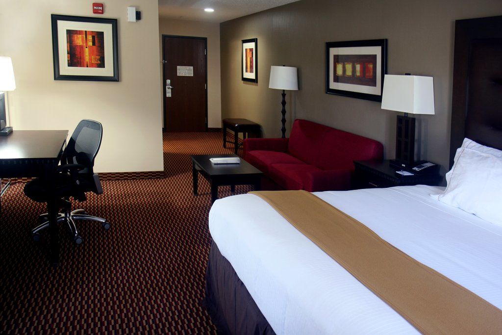 Holiday Inn Express Hartford-Newington, An Ihg Hotel Exteriör bild